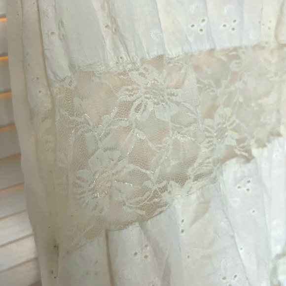 White lace shirt by KimiKa, Ideal for Summer, Festival, Barbecue, Garden party - Picture 4 of 6